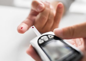 Conheça os aplicativos para medir diabetes em casa